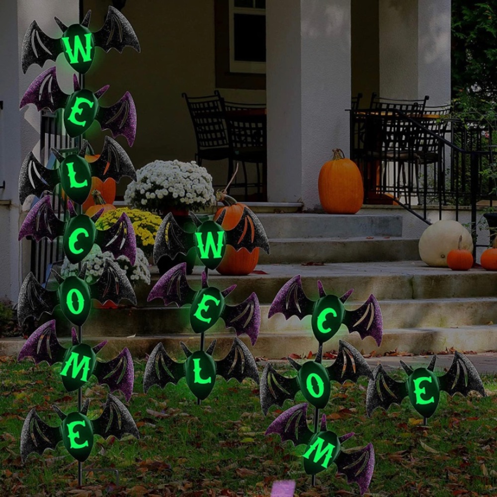 Glow in The Dark Bat Yard Welcome Sign Garden Yard Lawn Outdoor Halloween Decor